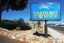 Oakhurst Lodge